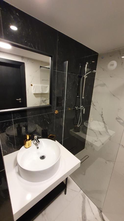 Gold Horizon Apartament Solny Resort Z Klimatyzacja I Garazem Kołobrzeg Exteriör bild