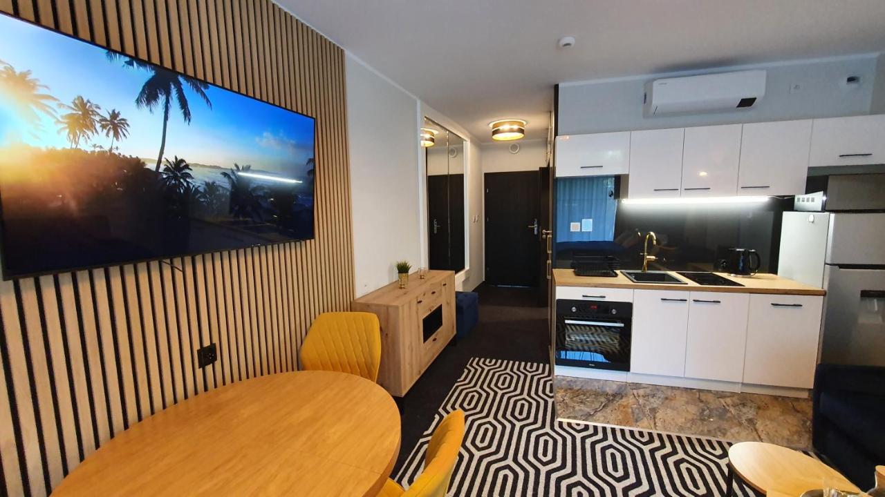 Gold Horizon Apartament Solny Resort Z Klimatyzacja I Garazem Kołobrzeg Exteriör bild