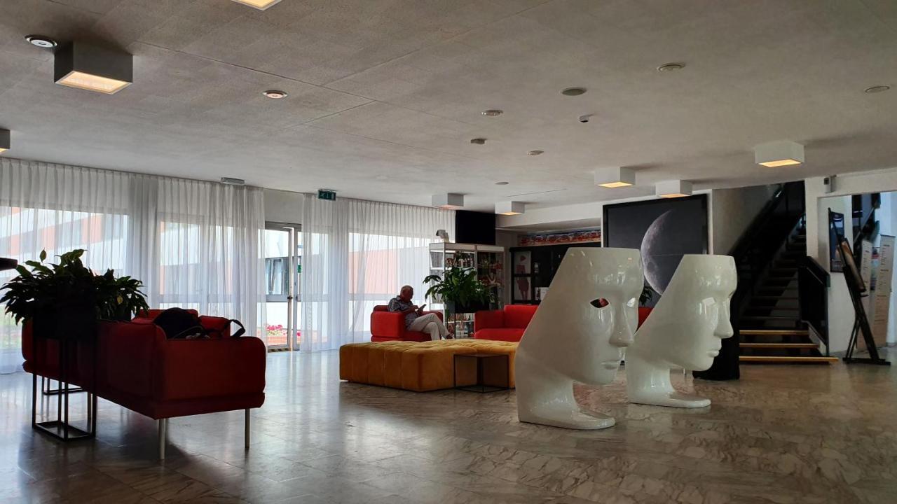 Gold Horizon Apartament Solny Resort Z Klimatyzacja I Garazem Kołobrzeg Exteriör bild
